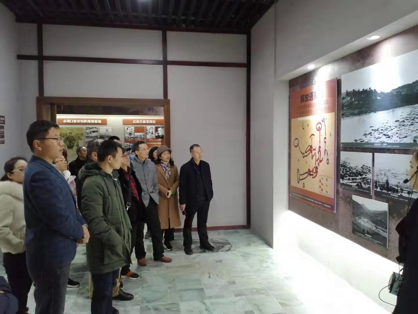博物馆参观学习.jpg